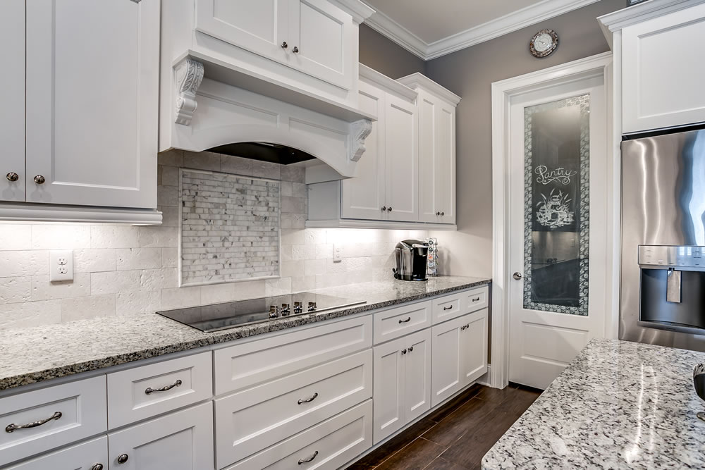 Popular kitchen cabinet design