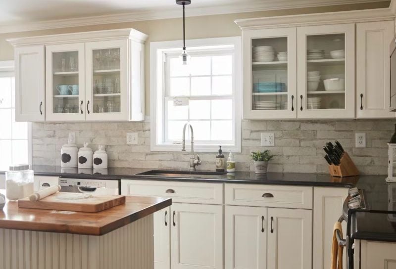 Glass face kitchen cabinet doors